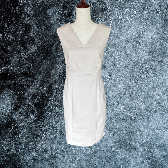 NWT Ann Taylor Double V Seamed Sheath Bi-Stretch Pebble Gray Melange Size 4 - Picture 13 of 13